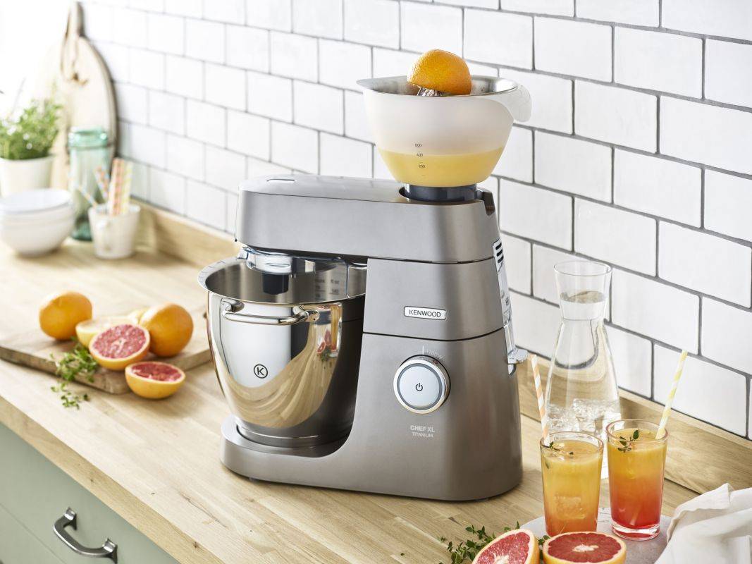 Kenwood AT312 Citrus Press Juicer Stand Mixer Kitchen Machine Attachment